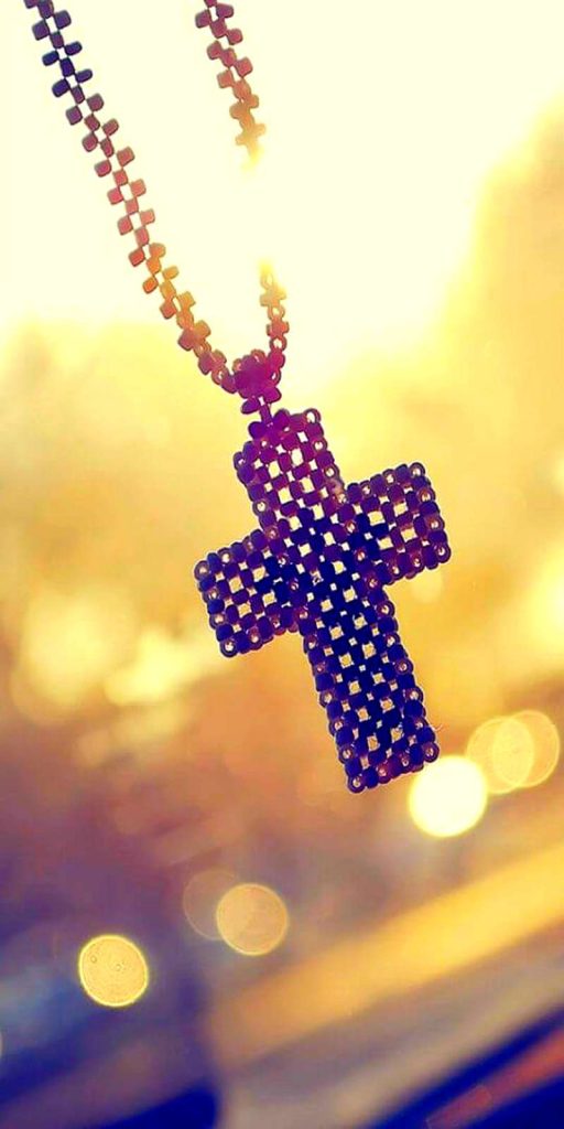 cruz de cadena de rosario